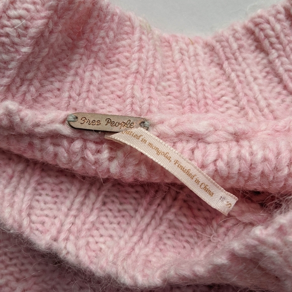 NWOT Free People wool embellished sweater size S - Picture 6 of 11